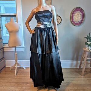 Vintage 80s Gunne Sax Black Strapless Gown Striped Southern Belle Jrs Size 5